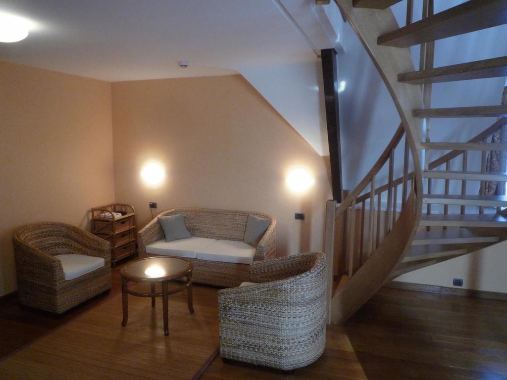 Le Chateau De Rendeux Habitación foto